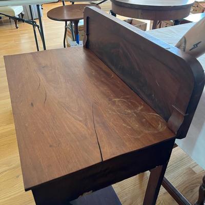 Front Drawer Table (LR-JS)