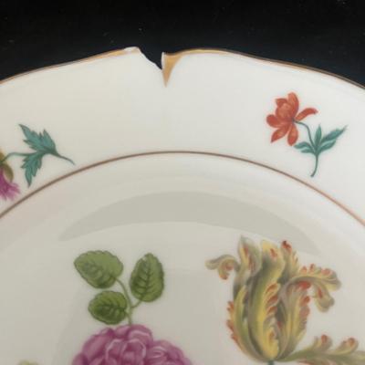 Ajco French Floral Pattern Plates (DR-MG)