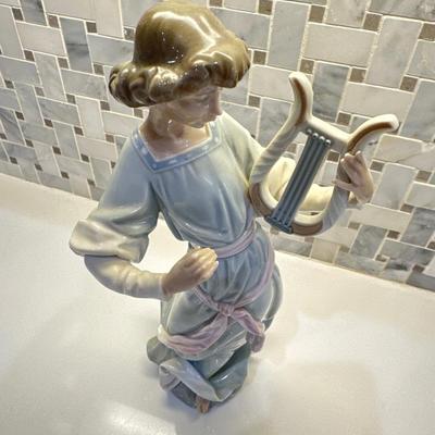 Lladro Figurine Angel With Lyre 1321