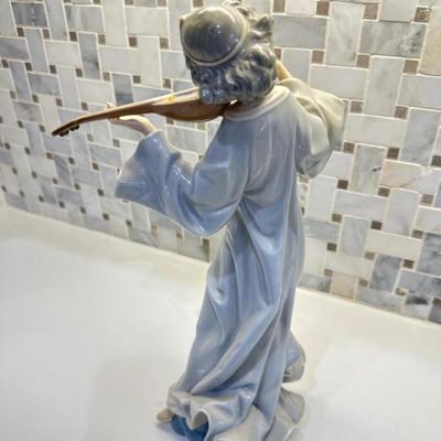 Lladro 1324 Angel with Mandolin