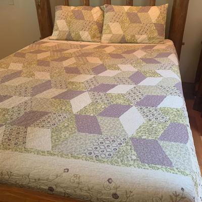L.L. Bean & Boll and Branch Queen Sheet Sets and Bedding (PC1-HS)