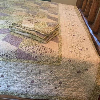 L.L. Bean & Boll and Branch Queen Sheet Sets and Bedding (PC1-HS)
