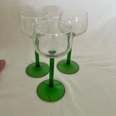 Glass & Pitcher Set (K-MK)