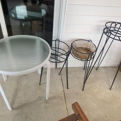 Plant Stand Lot