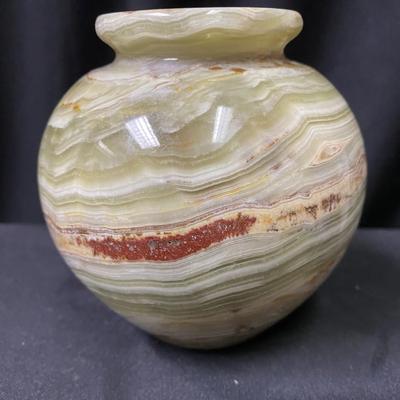 Onyx Vase