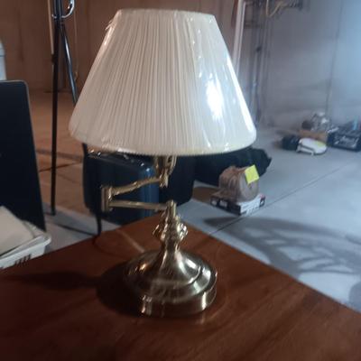 ROCKER RECLINER, 2 TIER SIDE TABBLE AND LAMP