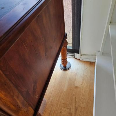 Four Dovetailed Drawer Desk (LR-JS)