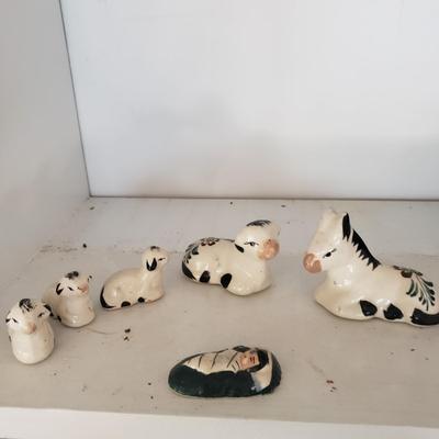 Ceramic Hand Painted Mexican Nativity Set (DR-KD)