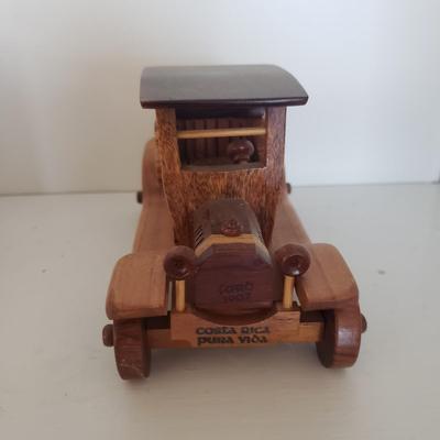 Detailed Handmade Wooden Collection (DR-KD)