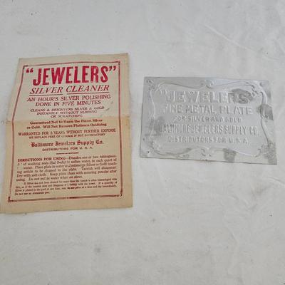Assorted Silver/Gold Polishing Cloths & Flatware Holders (LR-JS)