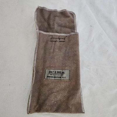 Assorted Silver/Gold Polishing Cloths & Flatware Holders (LR-JS)