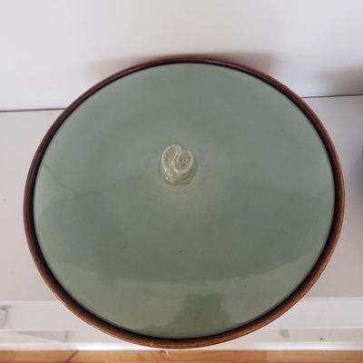 Two Earthenware Covered Baking Dishes (DR-KD)