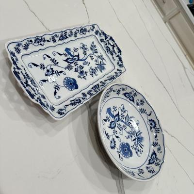 Vintage Blue Danube Blue Onion Pattern Platter & Bowl Made In Japan