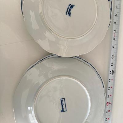 Blue Danube Blue Onion Pattern Dinner and Salad plates 9 plates total Made In Japan
