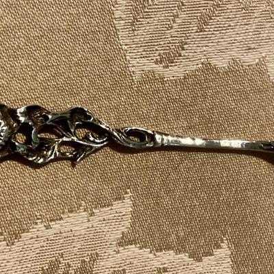 835 silver sugar shell with rose