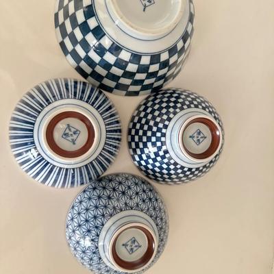 Japanese Rice bowls in Blue and White Set of 4 - 1 large & 3 small