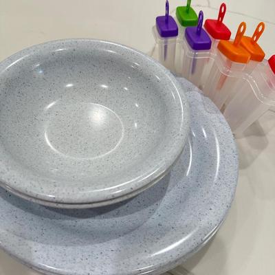 Krups Power Mix Mixer + Bundt Pan + Pie plates Kate Spade, Paula Deen, & Tupperware
