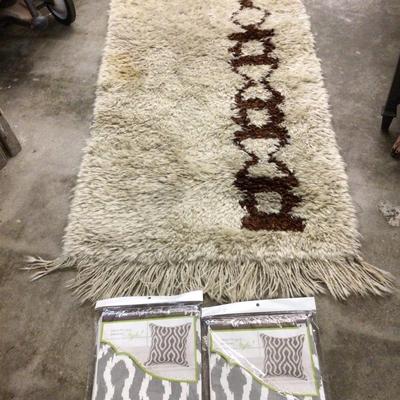 Heavy Rug and Set of Two Pillow Covers