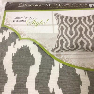 Heavy Rug and Set of Two Pillow Covers