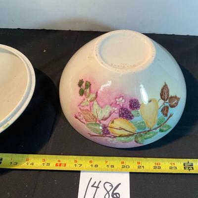 Beautiful Bowl with Lid