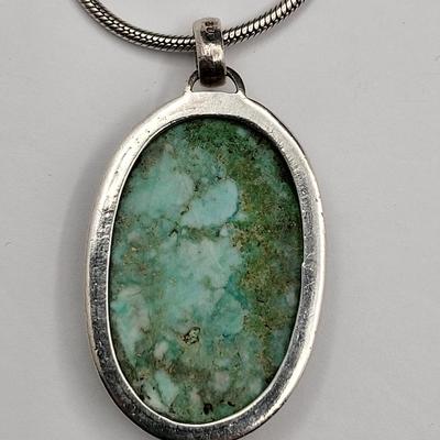 Outstanding Turquoise & Silver Pendant on 21" Chain 46gr