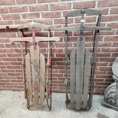2 Vintage Snow Sleds Winter Decor Flexible Flyer