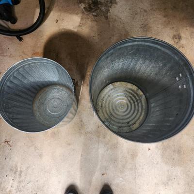 2 Galvanized Sheet Metal Trash Cans Behrens 20 gallon Dover Parkersburg 10 Gallon