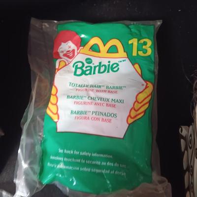 MCDONALD'S HAPPY MEAL "BARBIES" AND 3 BOXED SETS