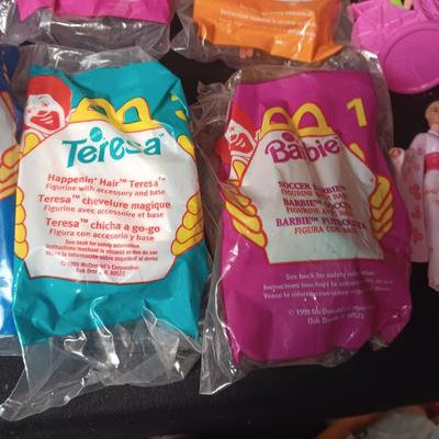 MCDONALD'S HAPPY MEAL "BARBIES" AND 3 BOXED SETS