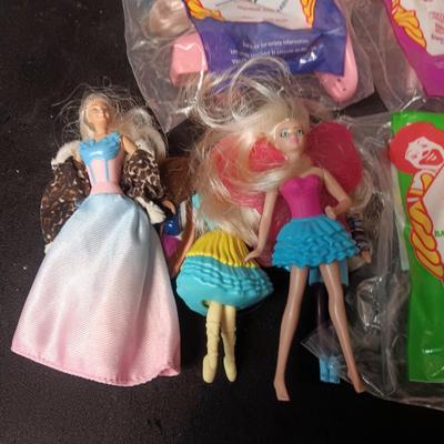 MCDONALD'S HAPPY MEAL "BARBIES" AND 3 BOXED SETS