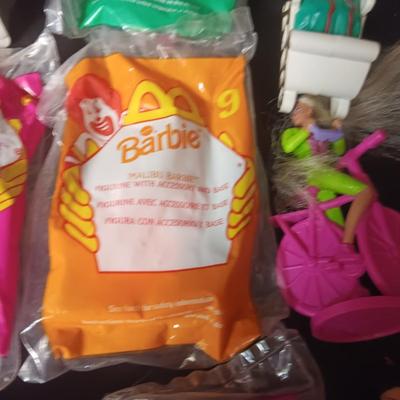 MCDONALD'S HAPPY MEAL "BARBIES" AND 3 BOXED SETS