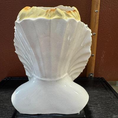 Very elegant Lady Head Vase