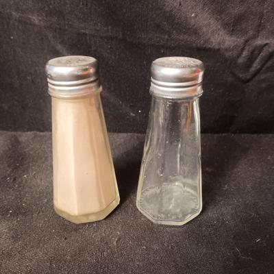 3 SETS OF SHAKERS
