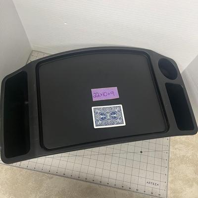 Lap Table