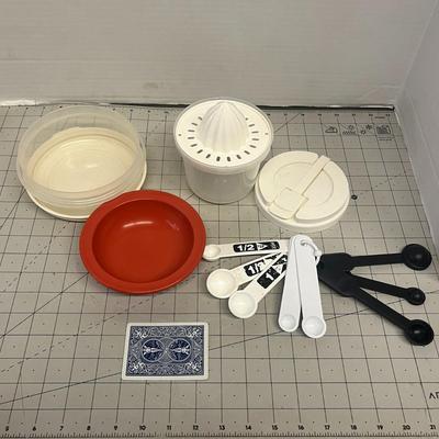 Tupperware All-in-one Mate Zester Egg Separator Juicer