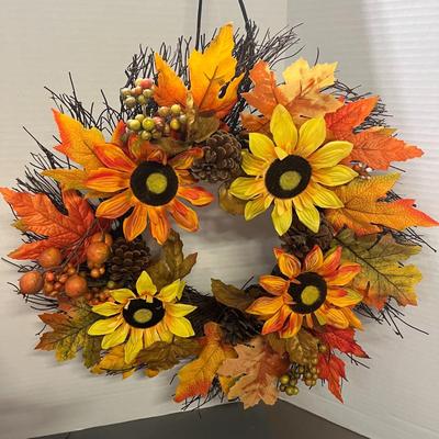 Artificial Sunflower Decor & Artificial Wreath