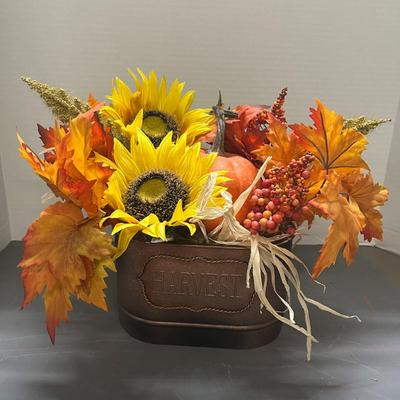 Artificial Sunflower Decor & Artificial Wreath