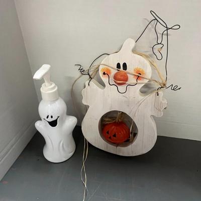 Bnf Decorative Showpiece With Ghost Pumpkin & Soap Ghost With Pump