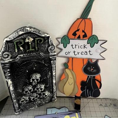 Halloween Yard Signs