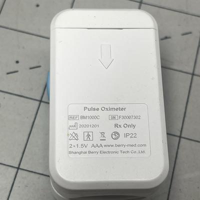 Walgreens Blood Pressure Monitor & Fingertip Pulse Oximeter