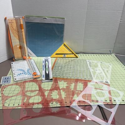 Fiskars Surecut Paper Cutter, A4, Large Cutting Machine With Cut Line Guide With Tools