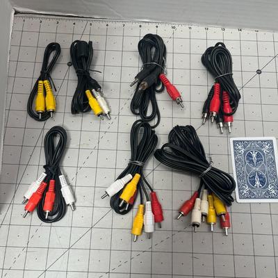 Lot Of Assorted A/v Audio Video Rca Cables Red White Yellow Blue Green Pin