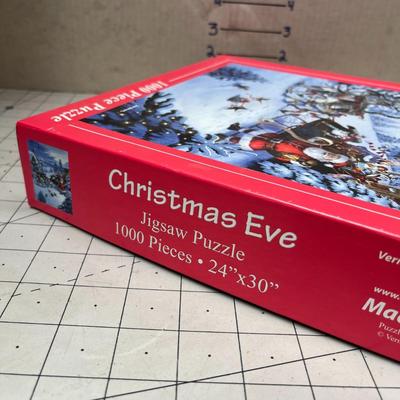 Vermont Christmas Co. Christmas Eve 1000 Piece Puzzle