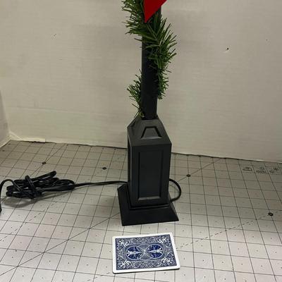 Byers' Choice Flickering 22" Lamp Post With Red Bow And Garland