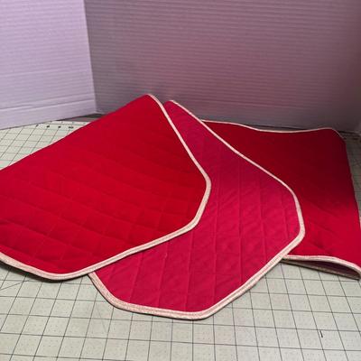 Table Runner With Various Stockings