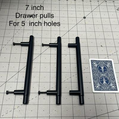 Over The Door Hooks & Drawer Pulls