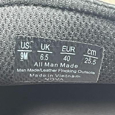 Womens Nova Sneaker Black