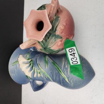2 Vintage Rossville Pottery Wall Pocket and Bleeding Heart Vase