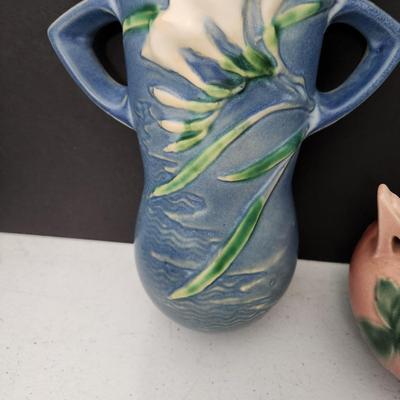 2 Vintage Rossville Pottery Wall Pocket and Bleeding Heart Vase