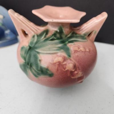 2 Vintage Rossville Pottery Wall Pocket and Bleeding Heart Vase